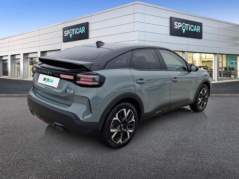 Usado Citroën e-C4 114 kW (156 CV) 2025 Verde Berlina