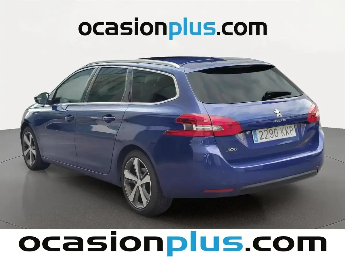 Usado Peugeot 308 Allure 120 CV (88 kW) 2018 Azul Familiar