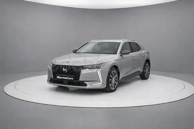 Usado DS Automobiles DS4 130 CV (95 kW) 2024 Gris SUV