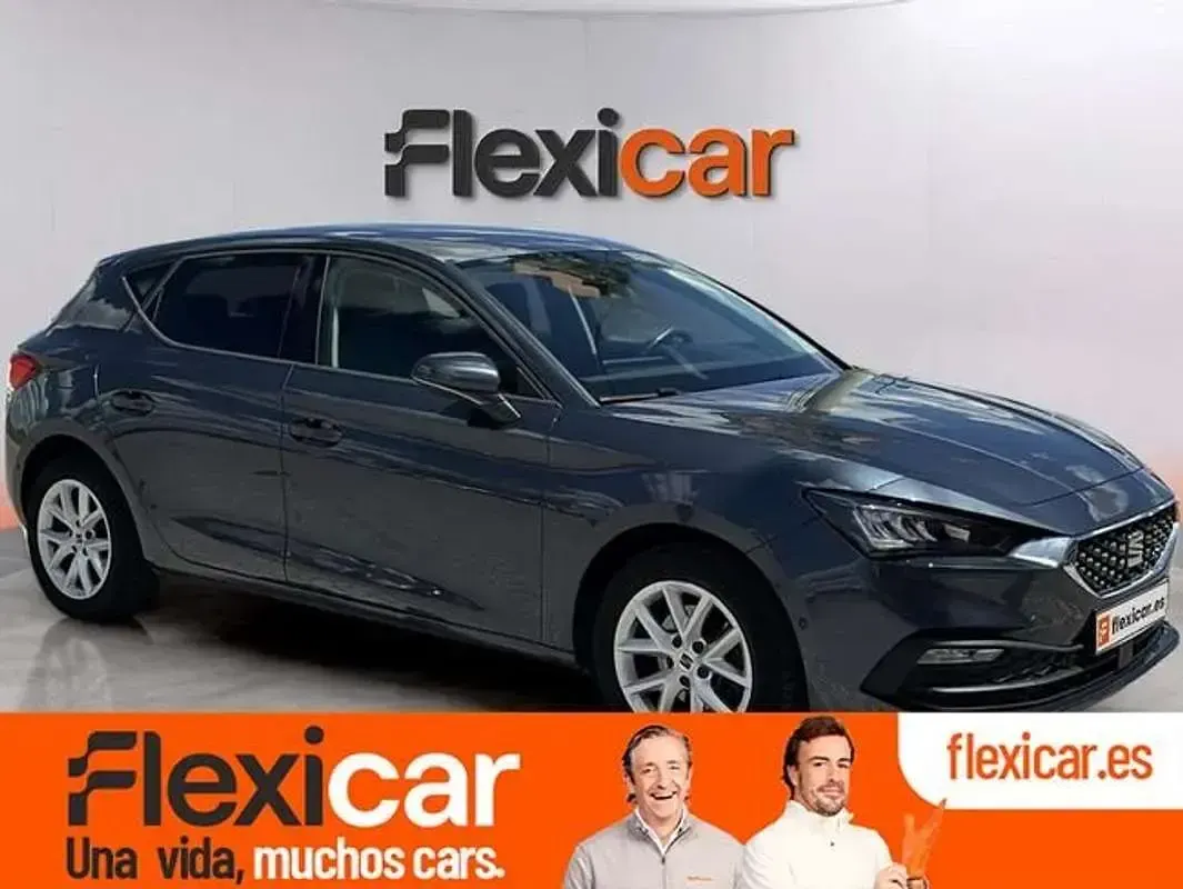 Używany Seat Leon Style 131 KM (96 kW) 2023 Hatchback