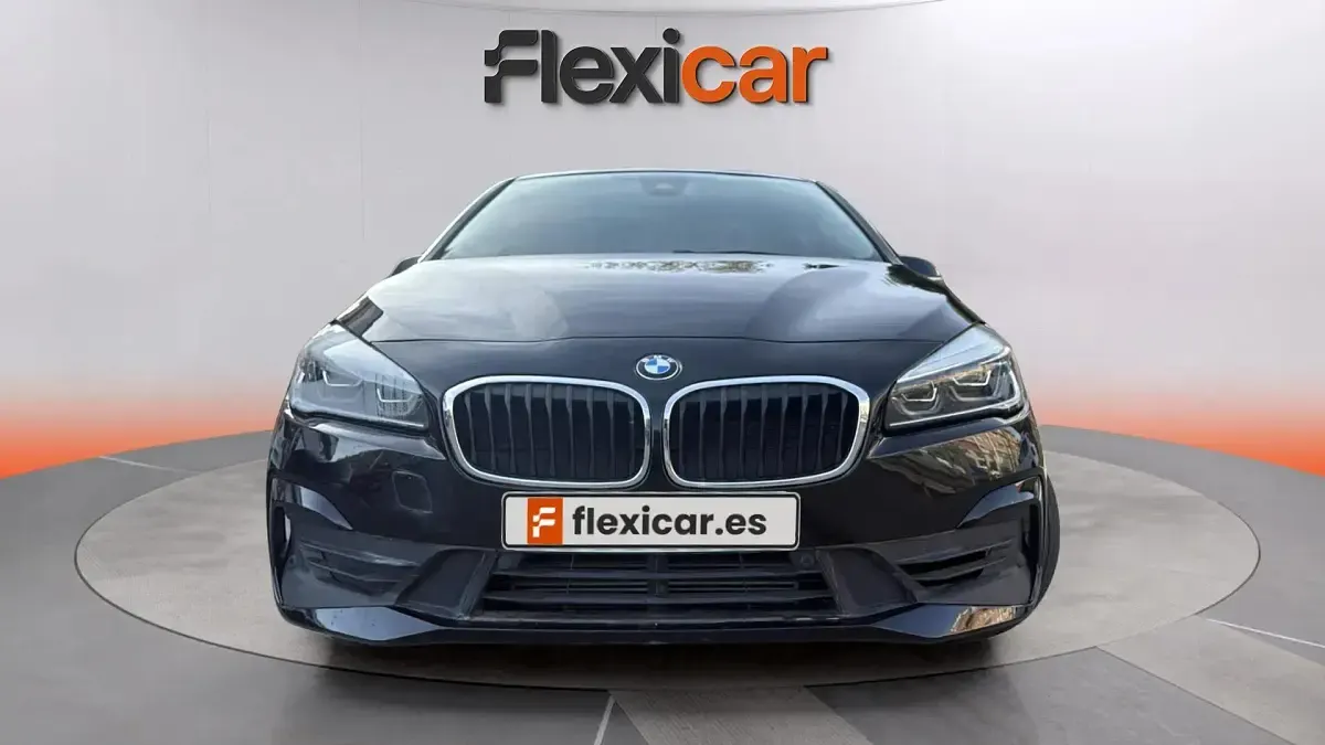 Usado BMW 216 110 CV (80 kW) 2020 Negro Familiar