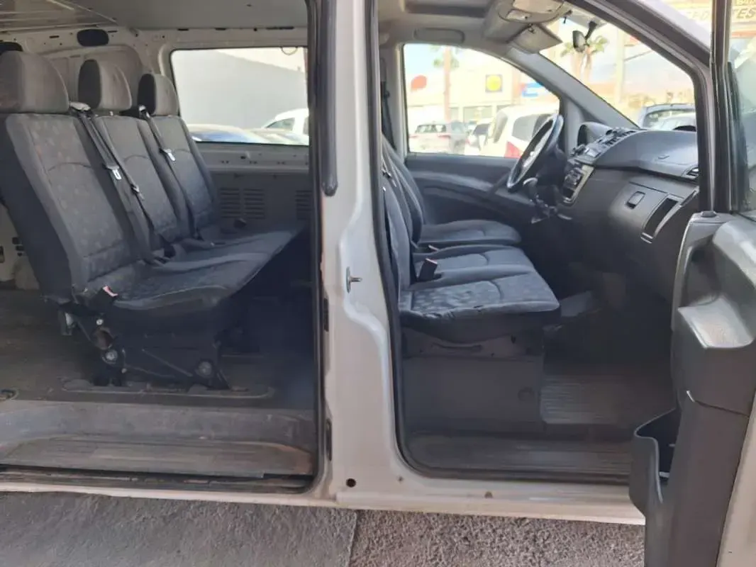 Usado Mercedes Vito 110 CV (80 kW) 2005 Blanco Van