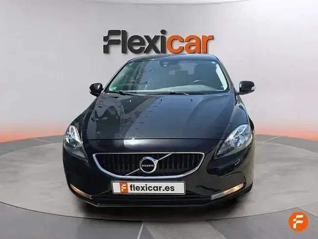 Usado Volvo V40 Inscription 120 CV (88 kW) 2018 Negro Berlina