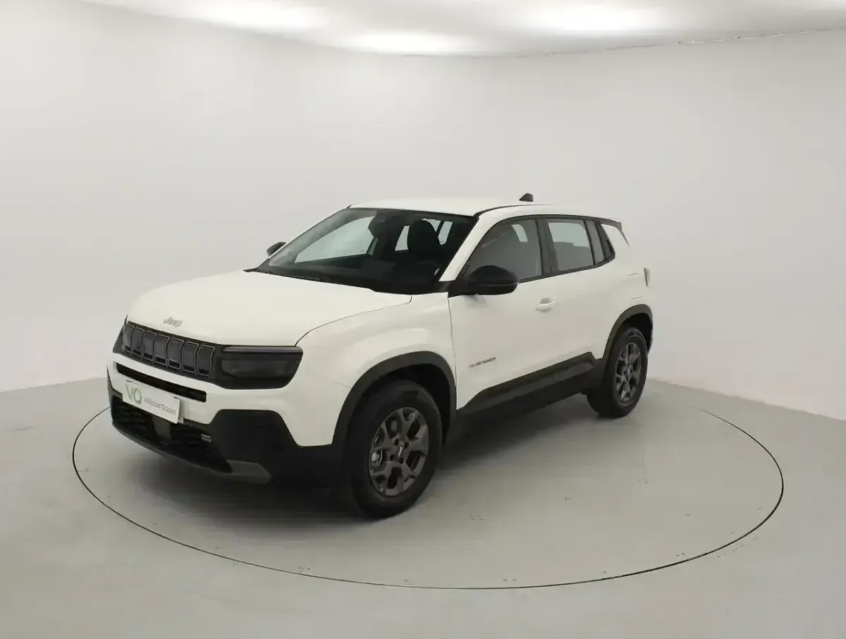 Usado Jeep Avenger Longitude 100 HP (73 kW) 2023 Branco SUV