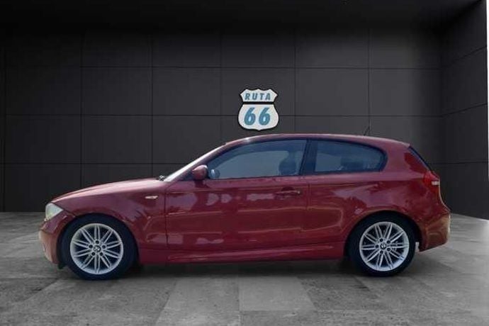 Usado BMW 118 Shadowline 143 CV (105 kW) 2008 Rojo Utilitario
