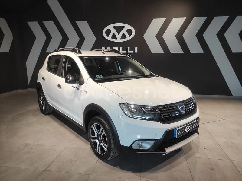 Usado Dacia Sandero Essentiel 95 CV (69 kW) 2020 Blanco Utilitario