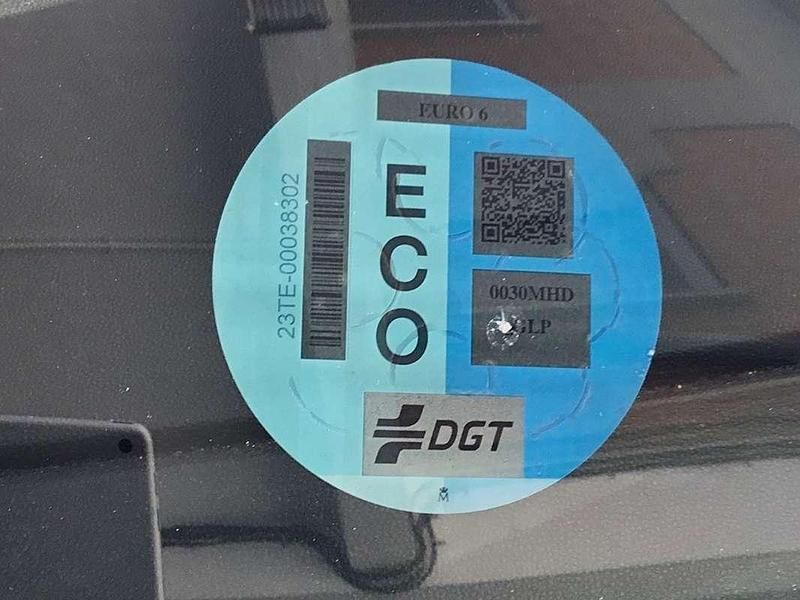 Usado Renault Captur Evolution 101 CV (74 kW) 2023 Gris SUV