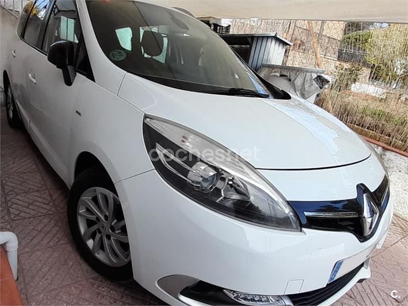 Usado Renault Grand Scénic IV LIMITED 110 CV (80 kW) 2016 Blanco Monovolumen