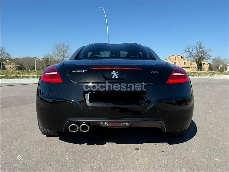 Usado Peugeot RCZ 156 CV (114 kW) 2011 Negro Coupe