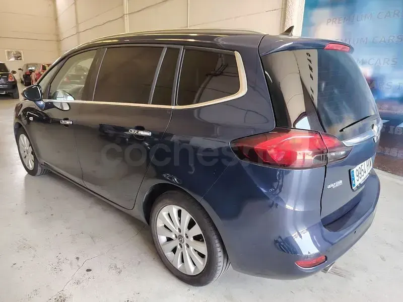 Usado Opel Zafira Tourer Excellence 165 CV (121 kW) 2012 Azul Monovolumen