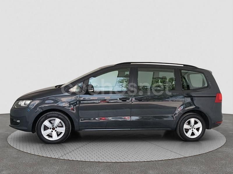 Usado VW Sharan Advance 140 CV (102 kW) 2014 Gris / plata Monovolumen
