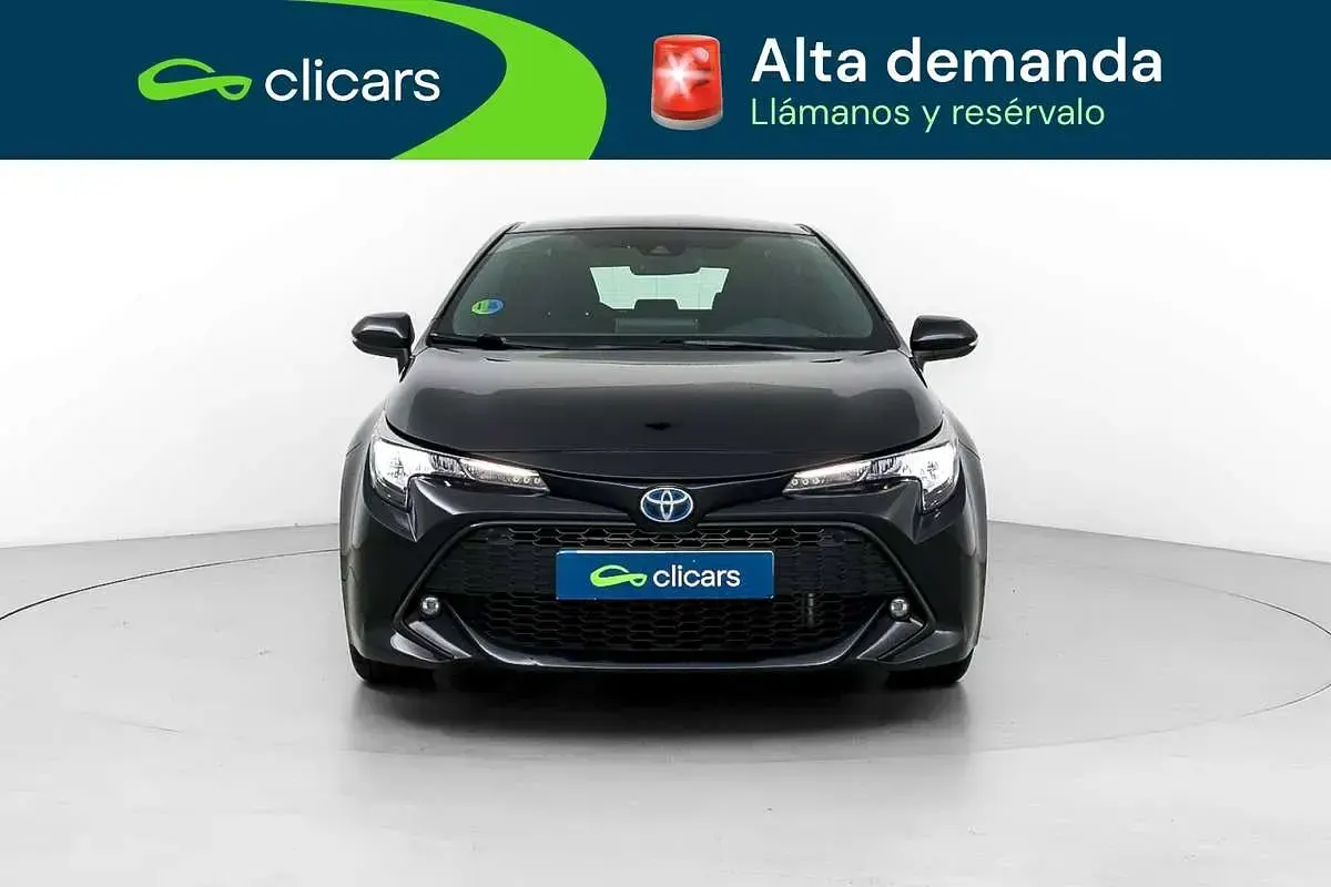 Usado Toyota Corolla Active 98 CV (72 kW) 2021 Negro Berlina