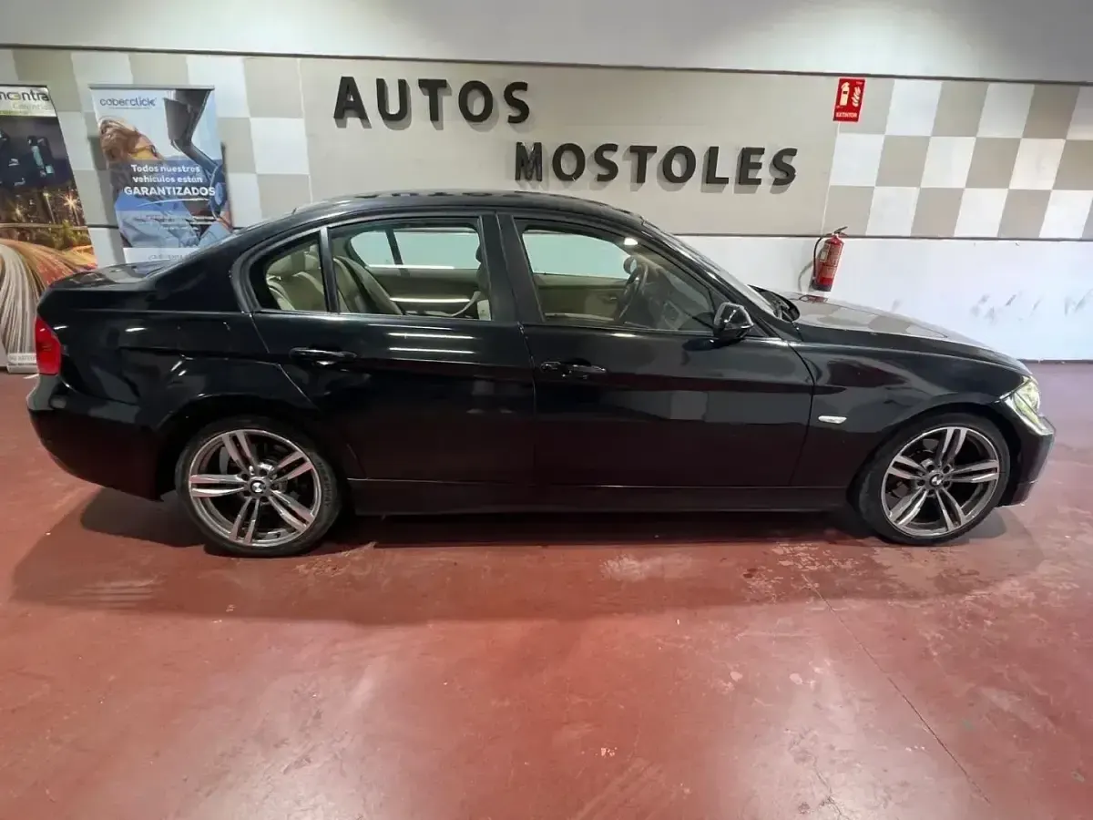 Usado BMW 320 163 CV (119 kW) 2007 Negro Berlina