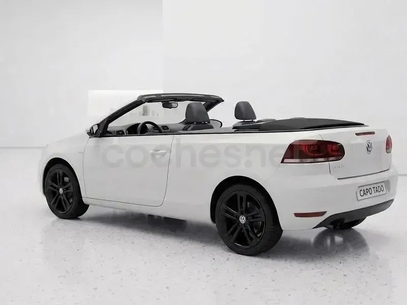 Usado VW Golf Cabriolet 105 CV (77 kW) 2014 Blanco Descapotable
