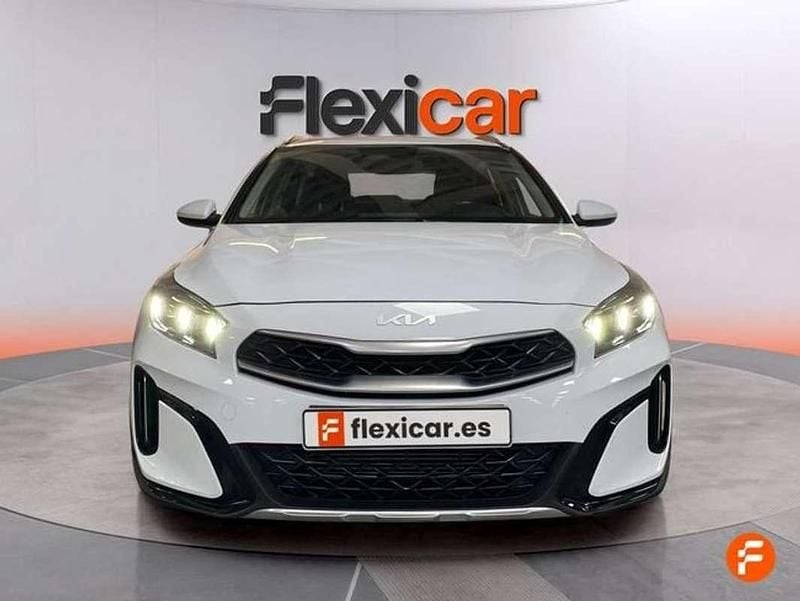 Usado Kia XCeed 101 CV (74 kW) 2024 Blanco SUV