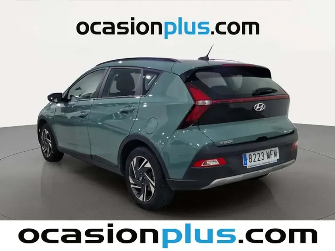 Usado Hyundai Bayon 101 CV (74 kW) 2023 Verde SUV