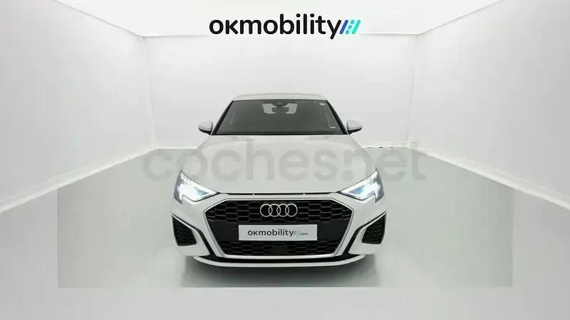 Usado Audi A3 S-Line 150 CV (110 kW) 2023 Blanco Berlina
