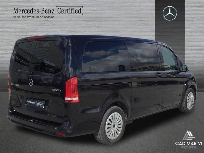 Negro Usado 2023 Mercedes Vito Monovolumen | 45.900 € - Imagen 1/3