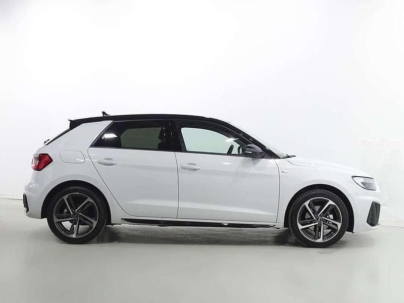 Usado Audi A1 Sportback Black Edition 110 CV (80 kW) 2024 Blanco Utilitario