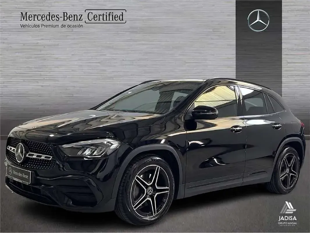 Usado Mercedes GLA200 150 CV (110 kW) 2025 SUV