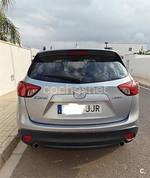 Usado Mazda CX-5 Style 150 CV (110 kW) 2015 Gris / plata SUV