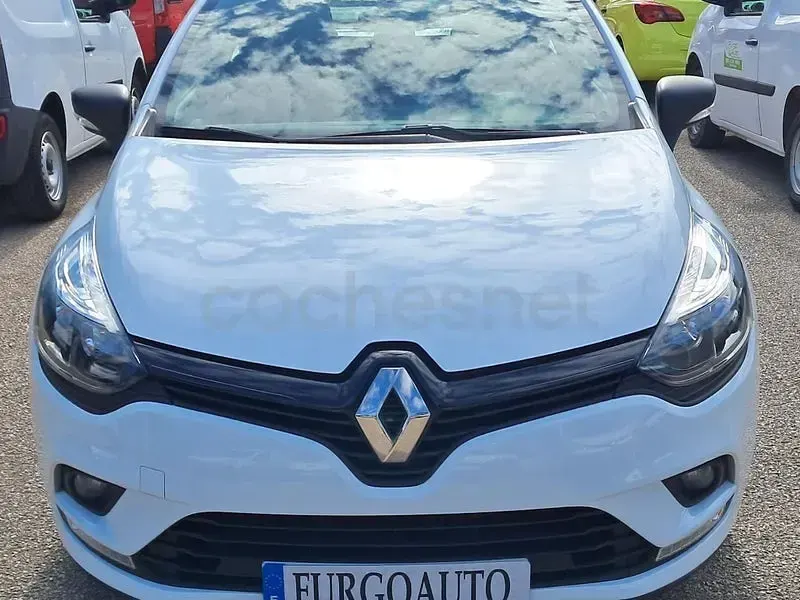 Usado Renault Clio IV Business 90 CV (66 kW) 2019 Blanco Berlina
