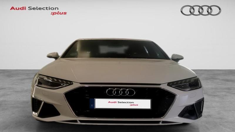 Usado Audi A4 S-Line 136 CV (100 kW) 2023 Blanco ibis (sólido) Berlina