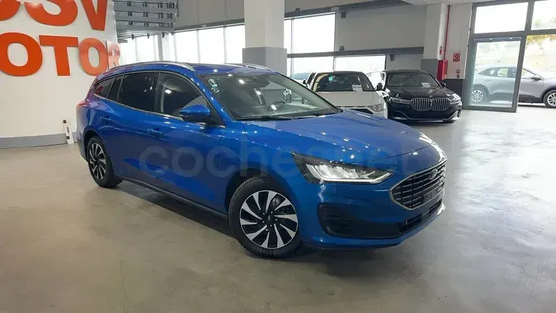 Usado Ford Focus Active X 125 CV (91 kW) 2024 Azul Familiar