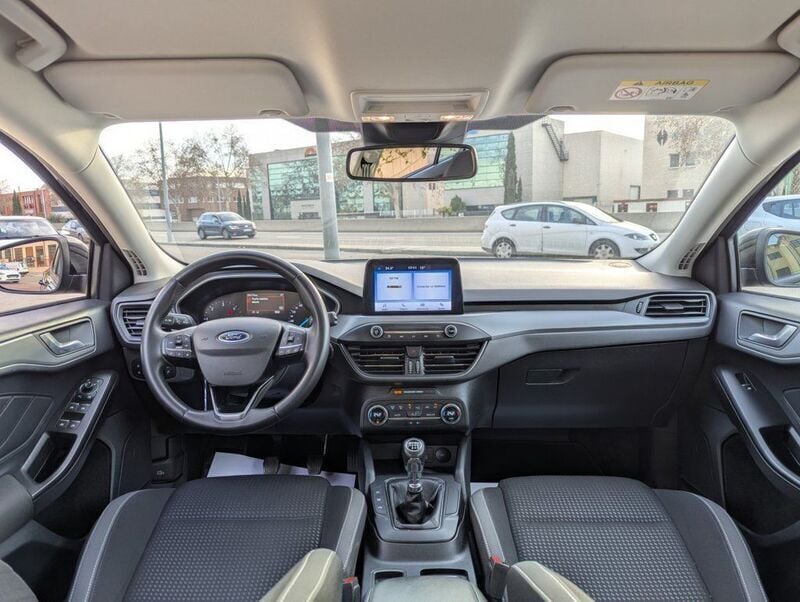 Negro Usado 2022 Ford Focus Trend+ Familiar | 14.450 € (Precio justo) - Imagen 1/4