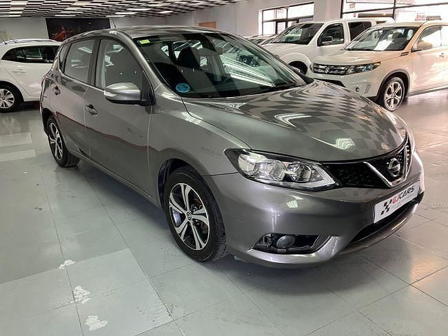 Usado Nissan Pulsar Acenta 110 CV (80 kW) 2018 Gris / plata Berlina