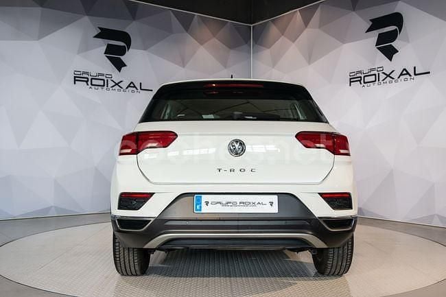 Usado VW T-Roc LOUNGE 116 CV (85 kW) 2019 Blanco SUV