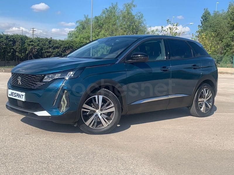 Usado Peugeot 3008 Allure 130 CV (95 kW) 2021 Azul SUV