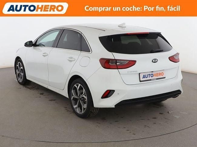 Usado Kia Ceed 121 CV (88 kW) 2018 Blanco Utilitario