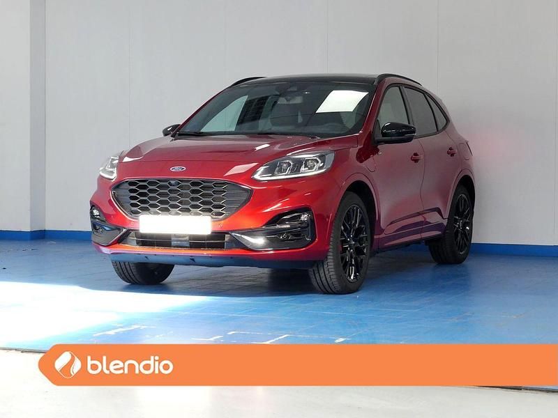 Rojo Usado 2023 Ford Kuga ST-Line X SUV | 39.950 € - Imagen 1/4