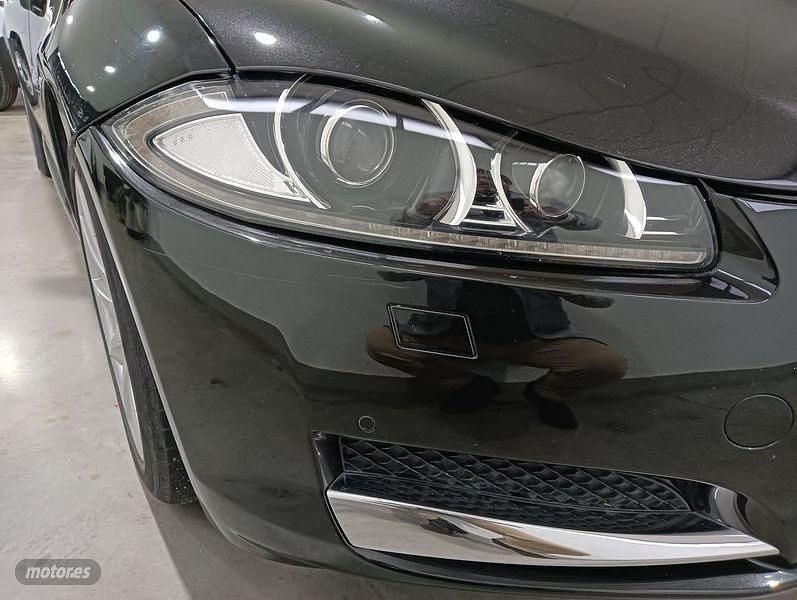 Usado Jaguar XF Premium Luxury 200 CV (147 kW) 2013 Negro Berlina
