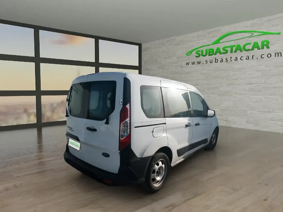 Usado Ford Transit Connect Ambiente 75 CV (55 kW) 2021 Blanco Monovolumen