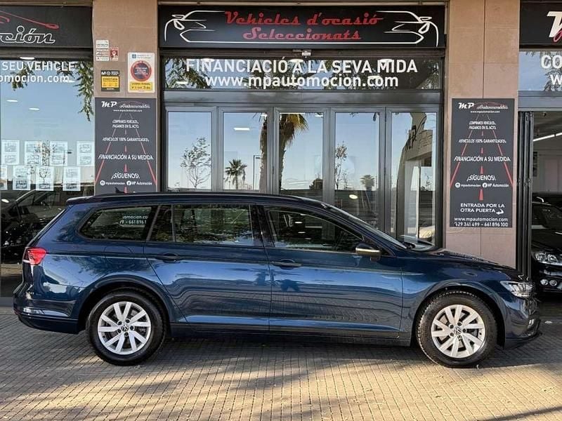 Usado VW Passat Business 122 CV (89 kW) 2021 Azul Familiar