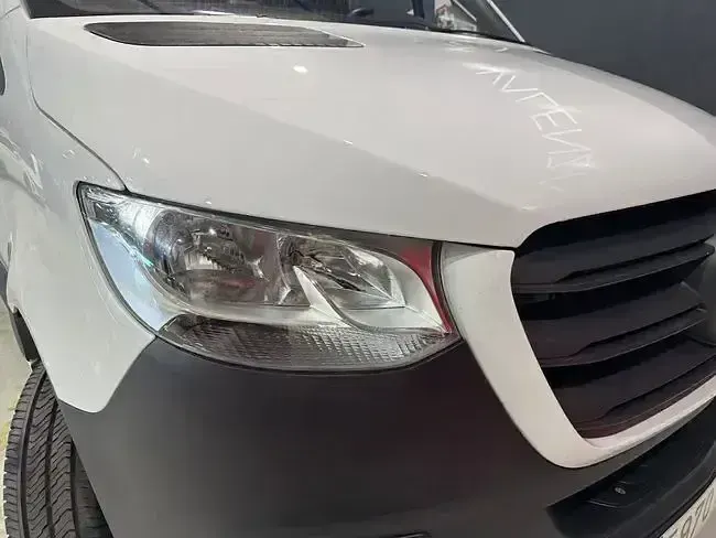 Usado Mercedes Sprinter 2023 Blanco Van