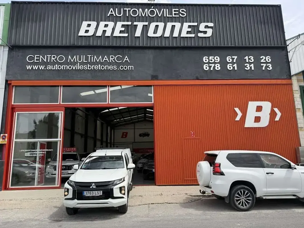 Usado Mitsubishi L200 150 CV (110 kW) 2021 Blanco Pickup/Camioneta