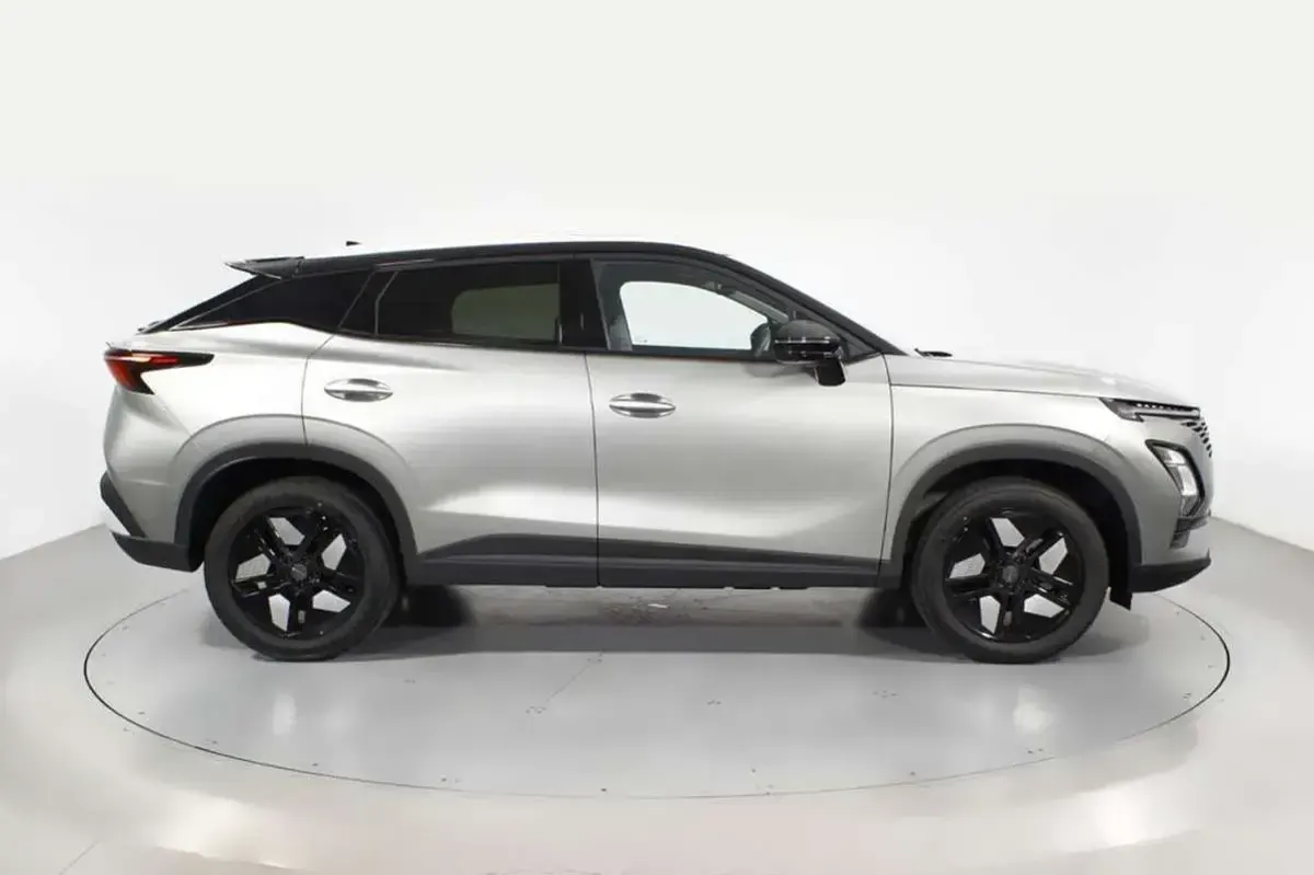 Usado Omoda 5 148 CV (108 kW) 2025 Negro SUV