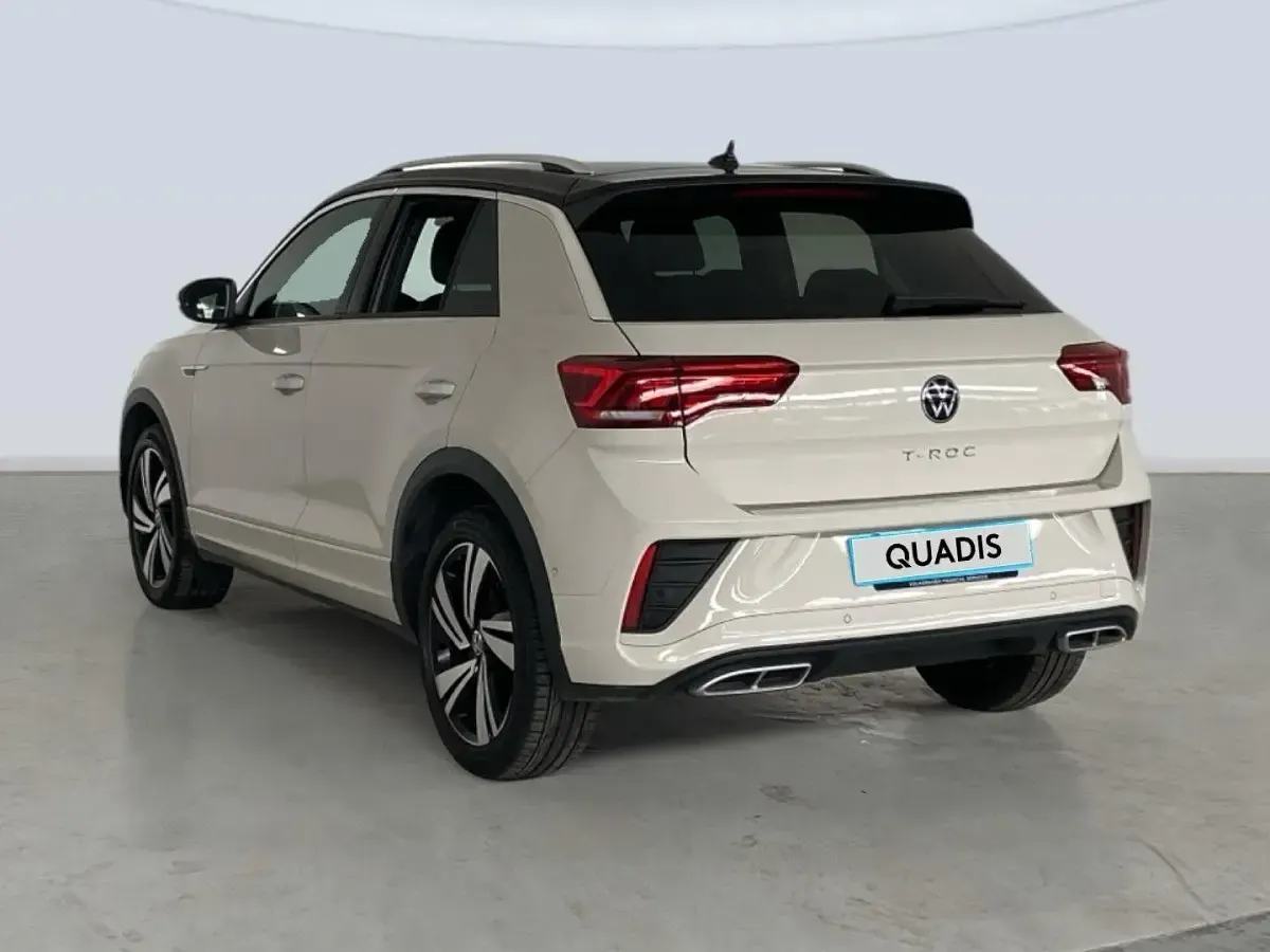 Usado VW T-Roc R-line 150 CV (110 kW) 2023 Gris SUV