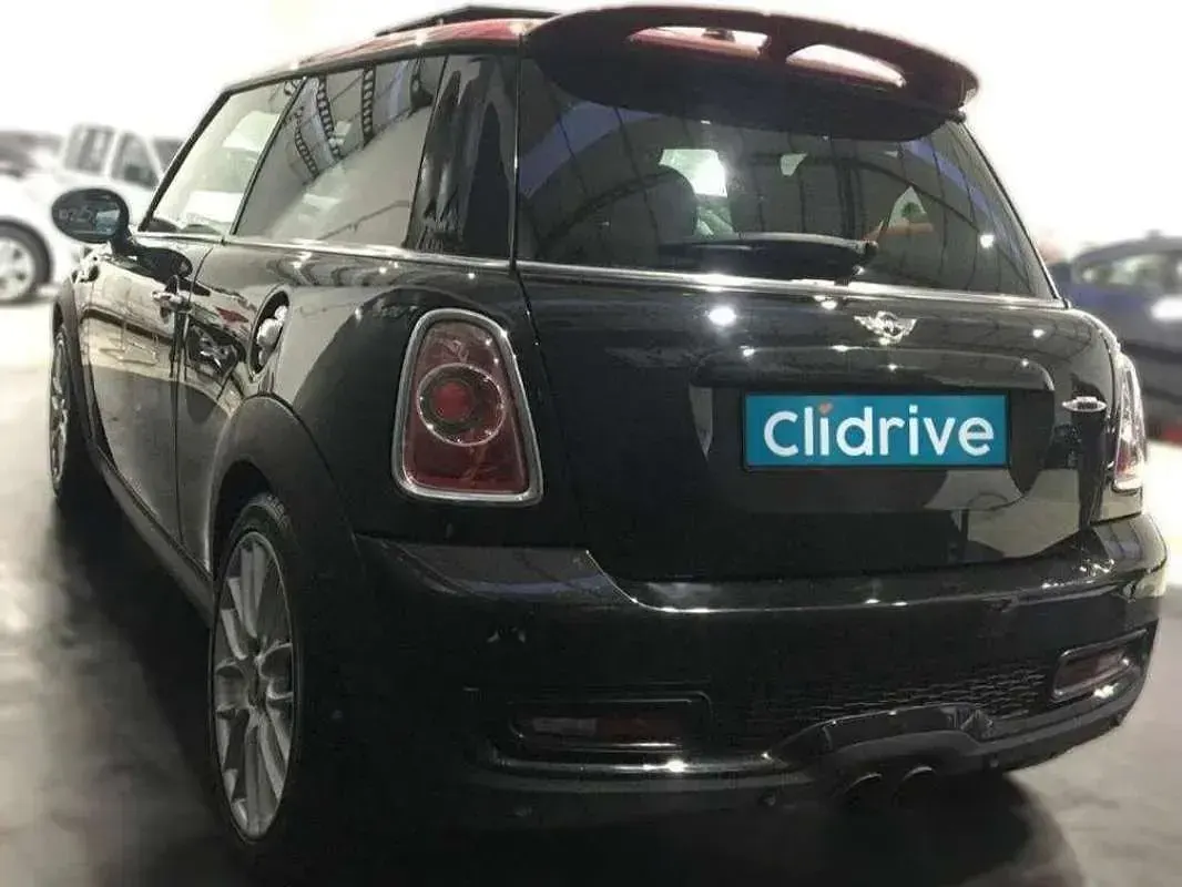 Usado Mini John Cooper Works 211 CV (155 kW) 2010 Negro Utilitario