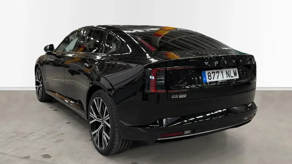 Usado Volvo ES90 Ultra 244 kW (333 CV) 2026 Negro Berlina