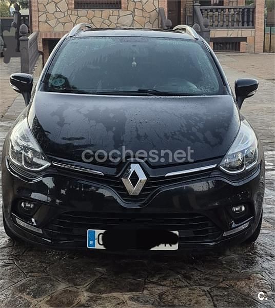 Negro Usado 2017 Renault Clio GrandTour Business Familiar | 8100 € (Un poco caro) - Imagen 1/4