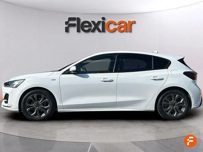 Usado Ford Focus Active 125 CV (91 kW) 2022 Blanco Berlina