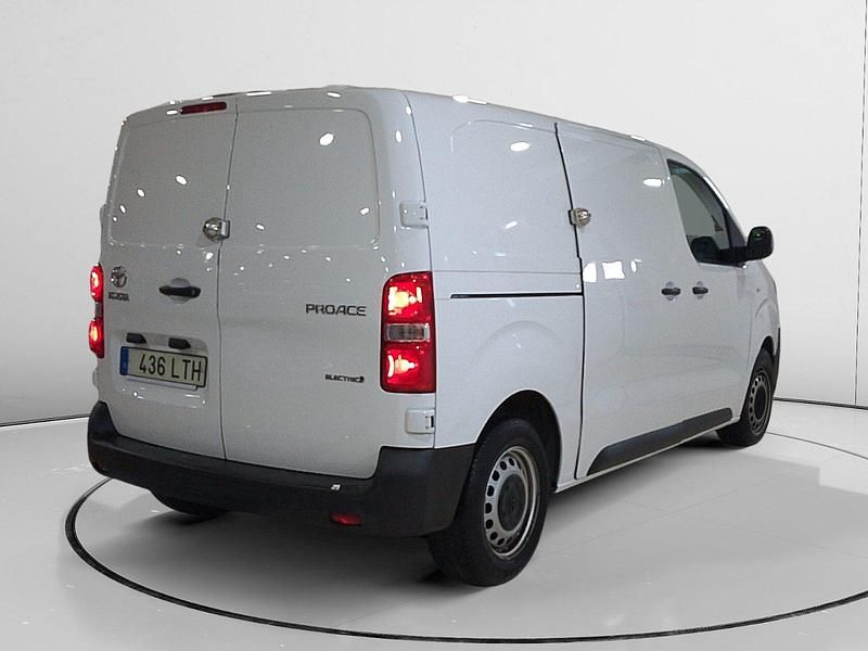 Usado Toyota Proace 100 kW (136 CV) 2021 Monovolumen