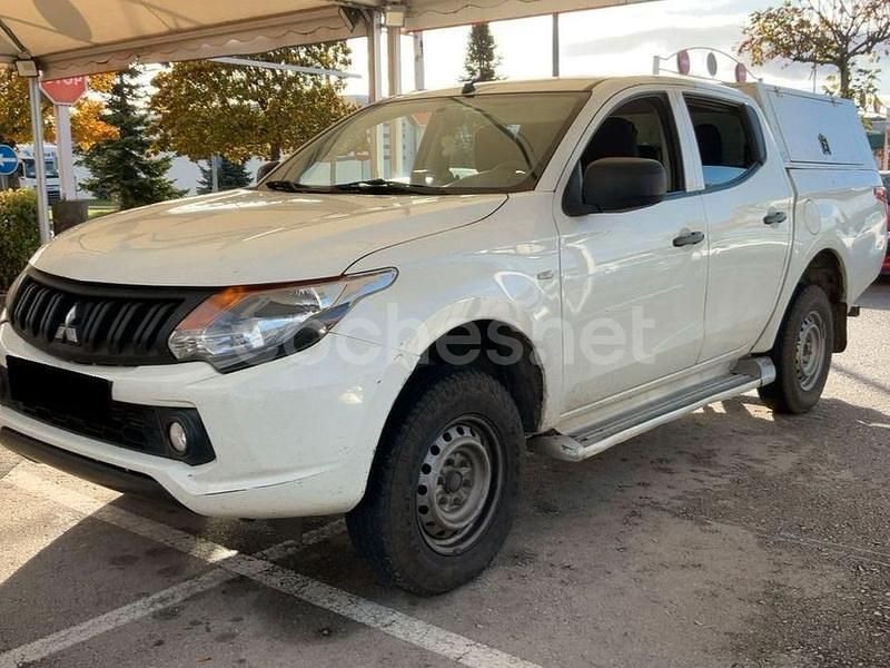 Usado Mitsubishi L200 Motion 178 CV (130 kW) 2015 Blanco Recogida