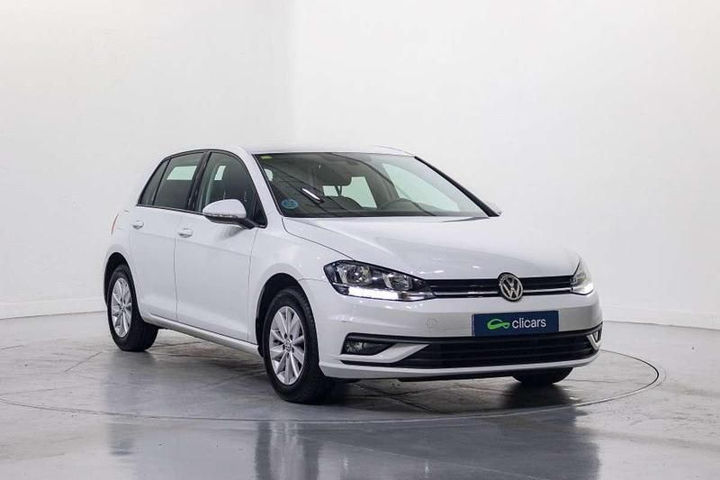 Usado VW Golf VII Edition 110 CV (80 kW) 2019 Blanco Utilitario