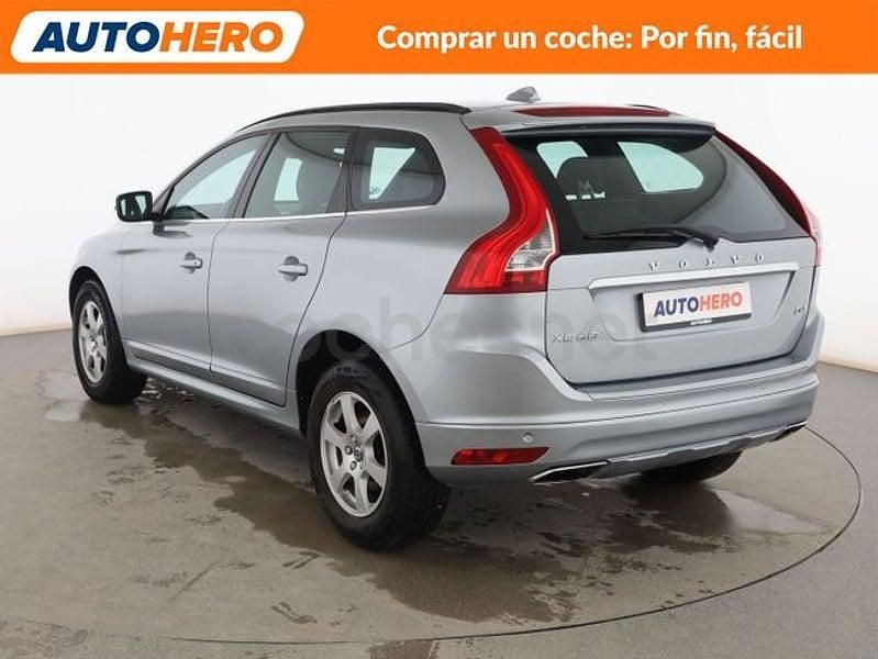 Usado Volvo XC60 Momentum 181 CV (133 kW) 2015 Gris SUV
