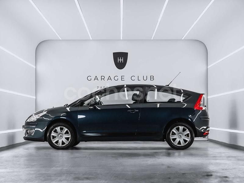 Usado Citroën C4 VTR Sport 110 CV (80 kW) 2009 Negro Berlina